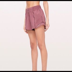 Lululemon Hotty Hot Short, Size 2